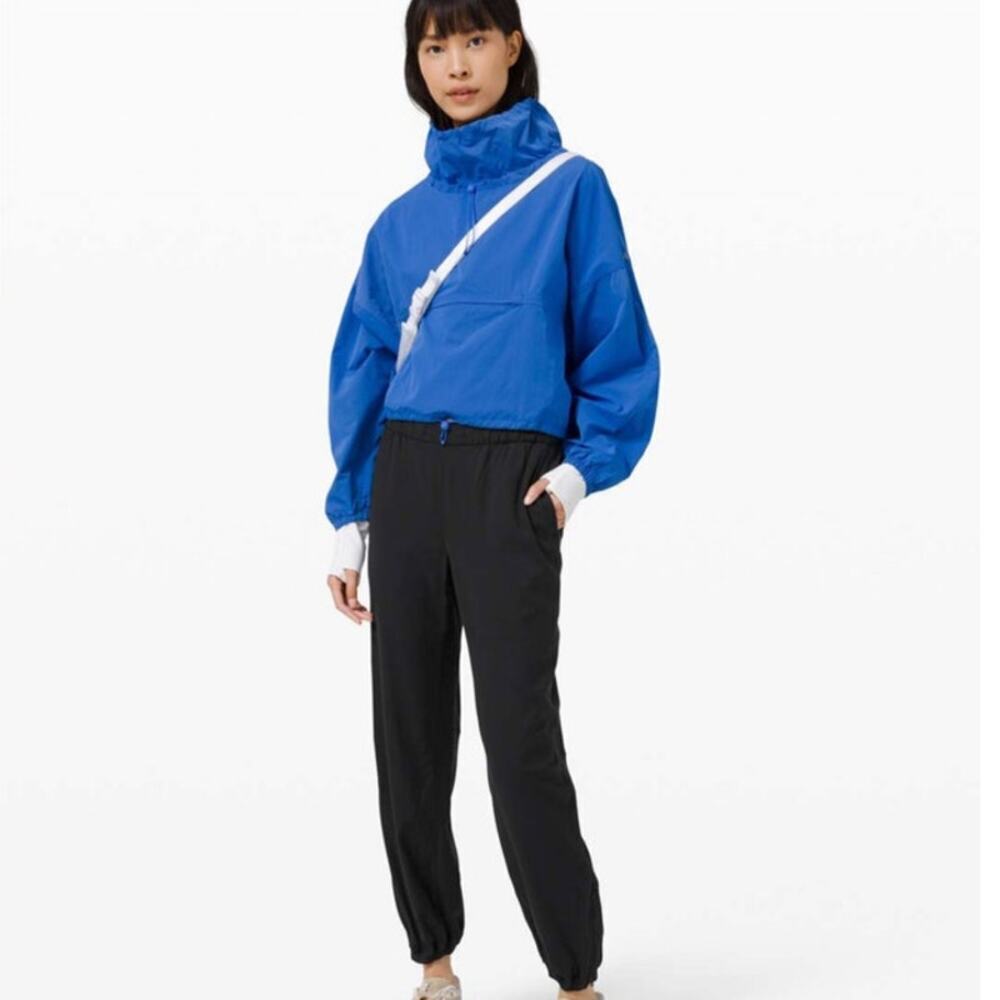 Lululemon Essential Affinity Mid Rise Jogger Size 4
